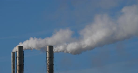 Smoke and air pollution from a paper factory,Biganos,Gironde, Nouvelle-Aquitaine, France. alt