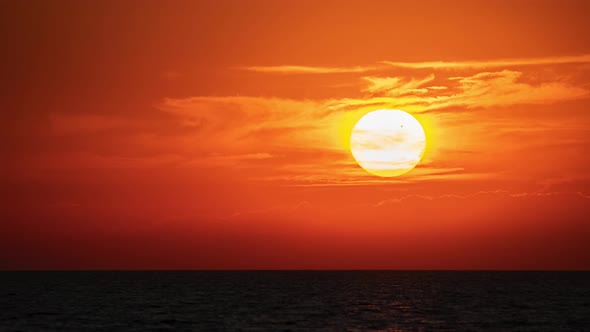 Amazing Colourful Time Lapse Sunset at Ocean Near alt