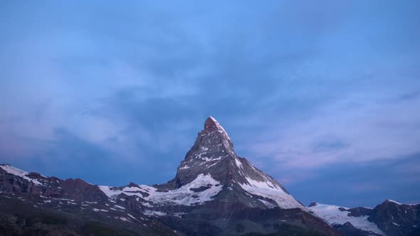 matterhorn alps switzerland mountains snow peaks ski timelapse sunrise dawn alt