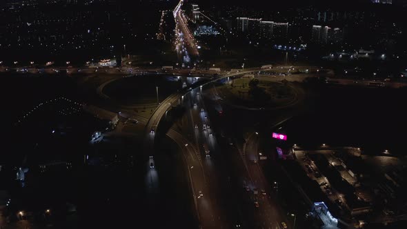car traffic on the night freeway