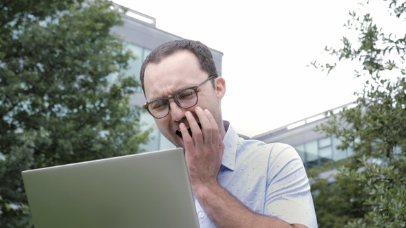 Comic Emotion. Young Disappointed Businessman Failed. alt