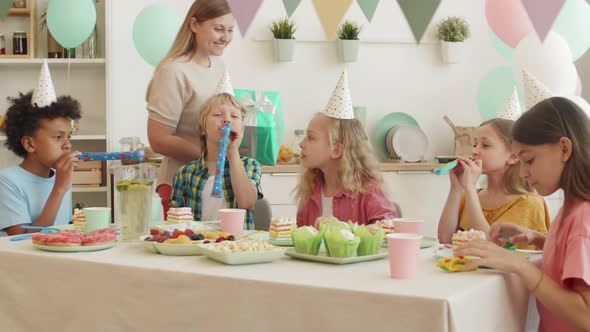 Mom Bringing Gift on Birthday Party alt