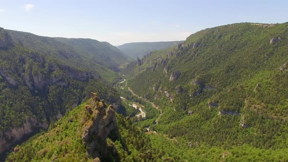 Aerial travel drone view of Gorges du Tarn and the Tarn River, Southern France. alt