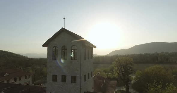 House in the Caucasus Mountains alt