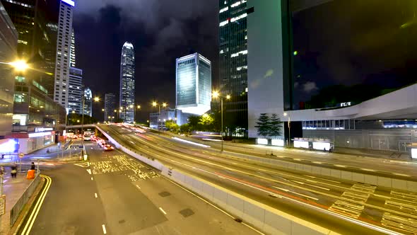 Night traffic delays in Hong Kong