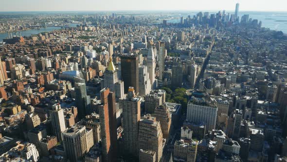 wide angle pan of lower manhatten from the empire state building