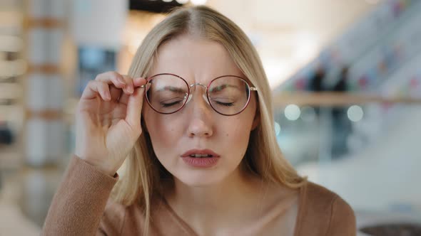 Close Up Female Amazing Face Portrait Emotional Confused Girl Surprised Opening Mouth Takes Off alt