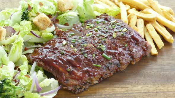 Grilled bbq pork rip with sauce alt