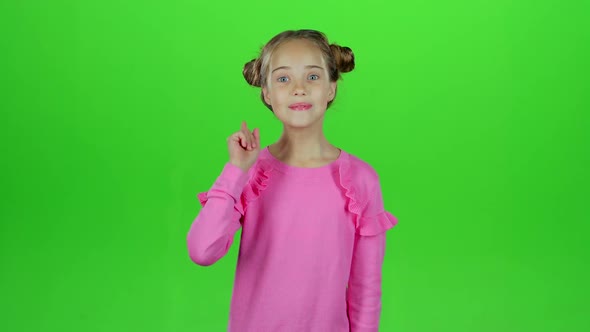 Little Girl Screams for Her Bad Mood, She's Angry, Green Screen, Slow Motion alt