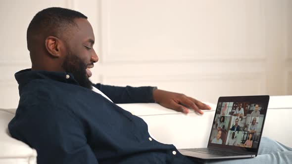 Brainstorming and Virtual Discussing with Work Group alt