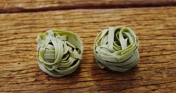 Close-up of green fettuccine alt