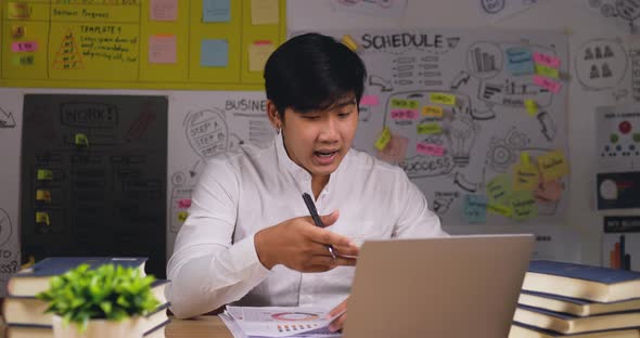 Businessman presentation meeting online via laptop alt