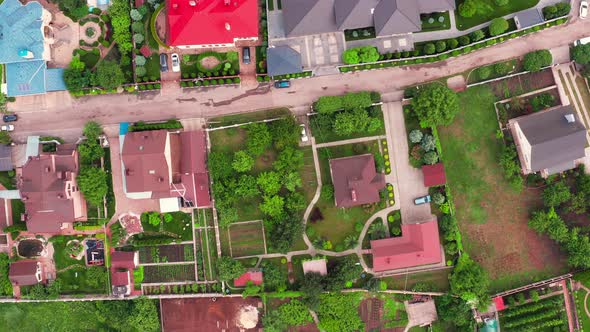 Cottage Neighborhood with Premium Class alt