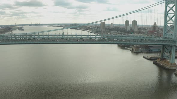 Aerial Drone Shot of Benjamin Franklin Bridge and Philadelphia Skyline alt
