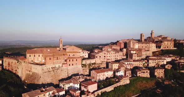 Montepulciano at Sunset alt