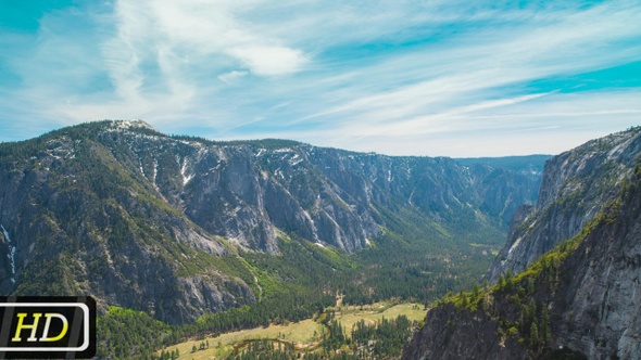 Upper Yosemite Falls Viewpoint alt
