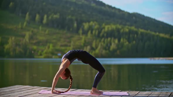 Yoga Wheel Variations  alt