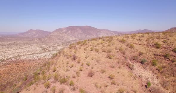 Revealing Landscape Over a Hilltop