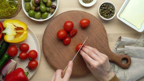 Step By Step Recipe for Greek Salad Horiatiki