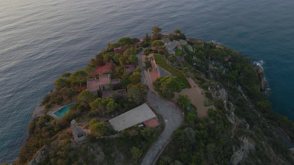 Beautiful Cliff with Buildings on Top of It Blue Sea Water Nature Spain alt