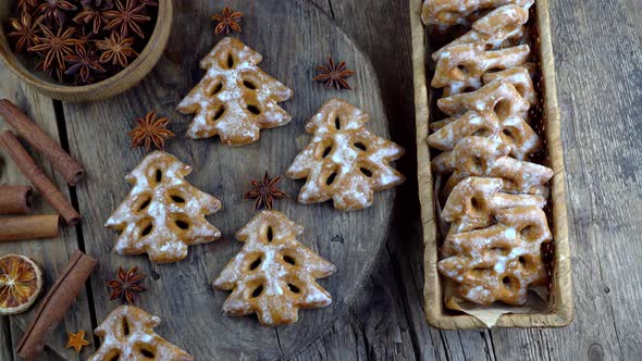 Christmas Tree Cookies on Wooden Background alt