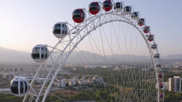 Ferris Wheel in Antalya Turkey alt