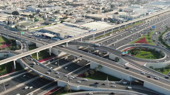Massive Highway Intersection in Dubai with Lots of Traffic Passing Through alt