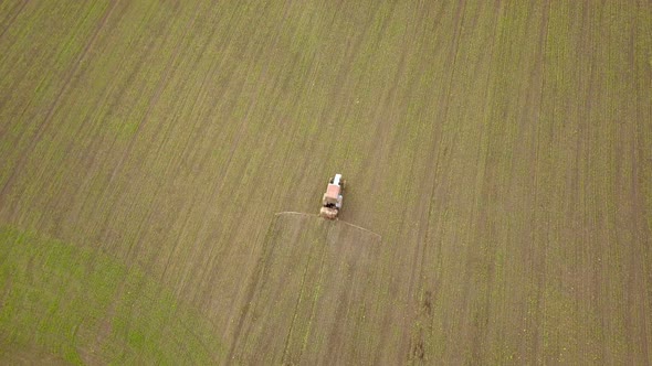 A Tractor On The Field alt