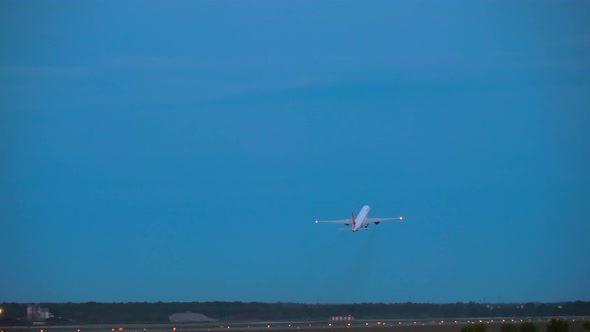 Airplane Taking Off and Climbing alt