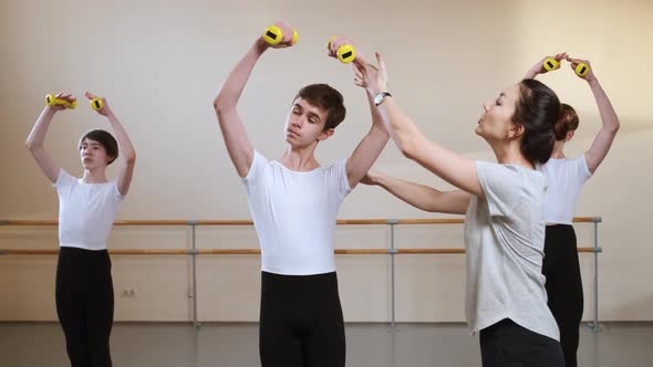 Ballet Dancing Class Teacher Choreographer Explains the Exercise