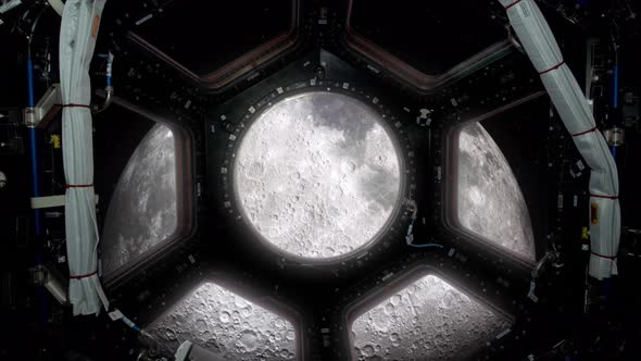 Moon View Spaceship Window - 5