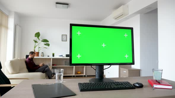 Dolly Slider Footage Personal PC Computer with Big Green Screen Chroma Mock Up alt