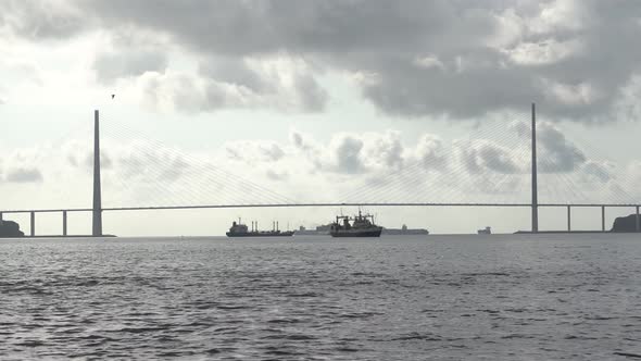 Ships Under the Bridge