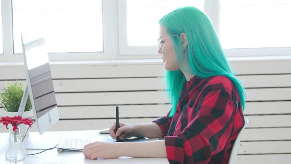 Concept of Freelancing or Office Work alt