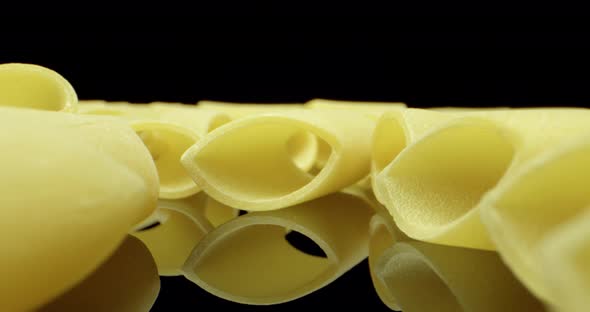 Pene Pasta super macro  alt