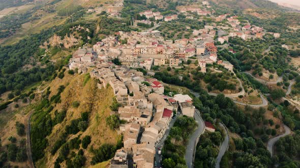 Careri City on the Calabria Mountains alt