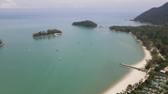 The Travel Heaven of Langkawi, Malaysia alt