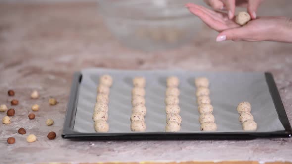 Process of Making Sweet Balls Cookies