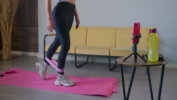 Workout at Home with Resistance Band and Video Tutorial on Mobile alt