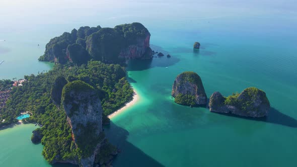 Railay Beach Krabi Thailand Tropical Beach of Railay Krabi Panoramic View of Idyllic Railay Beach in alt
