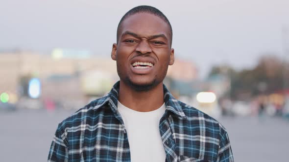 Portrait Angry Agressive Annoyed African American Guy Young Disgruntled Unsatisfied Afro Man Talking alt