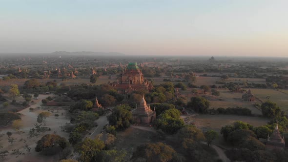 Aerial view of Old Bagan temple site. alt