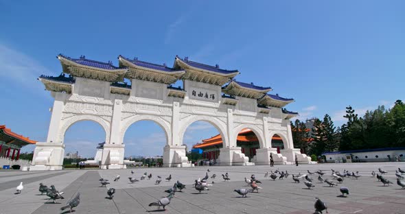 Freedom Square Taipei and Chiang Kai-shek Memorial Hall alt