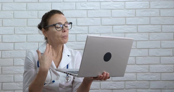 Telemedicine Video with Doctor alt