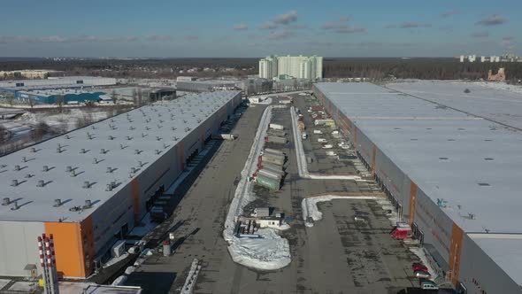 Logistics center accepts trucks for loading goods