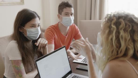 Modern International Office alt