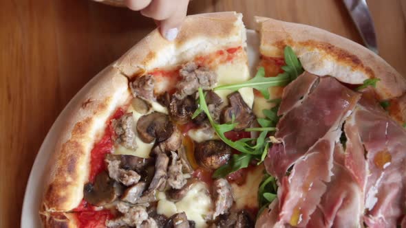 Food on the plate with an interesting way to film. alt