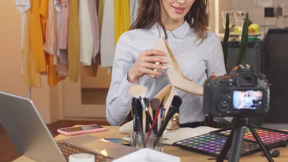 Female Blogger Shows and Tells What Shoes Can Be Worn with This or That Clothing Favorite Work alt