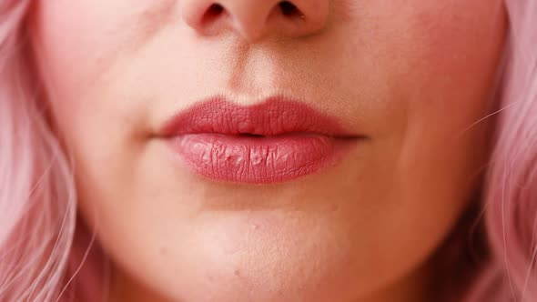 Beautiful Chubby Lips alt