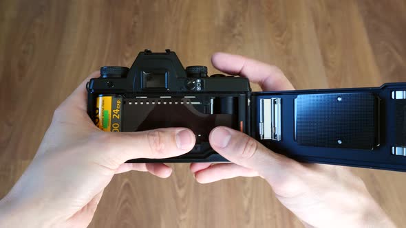 Loading Film Into SLR Film Camera 2